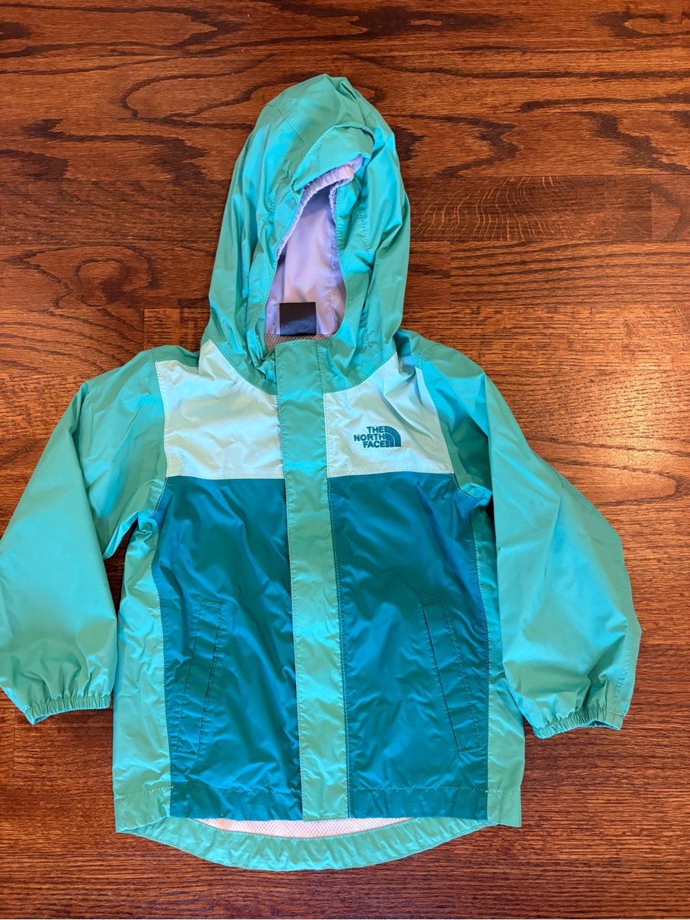 The North Face Kids Colorblock Teal & Aqua Raincoat windbreaker 3t